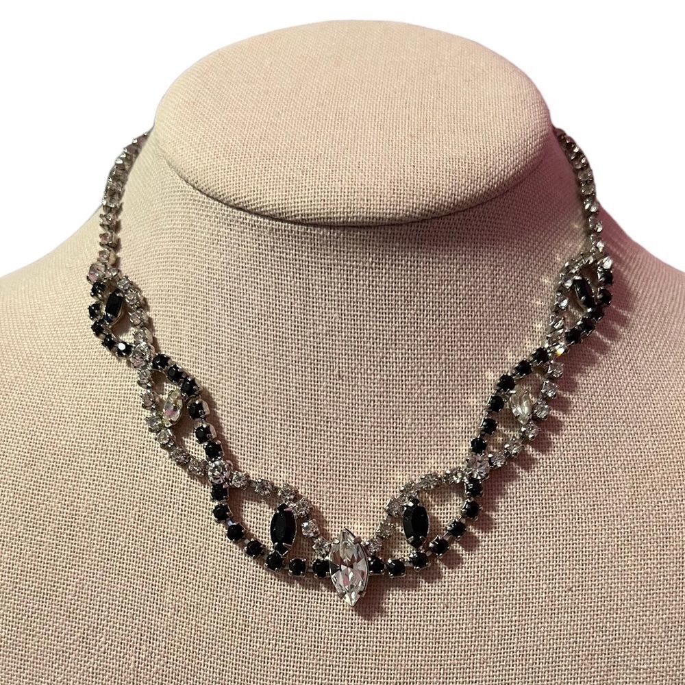 Vintage Black And White Rhinestone V Shape Necklace